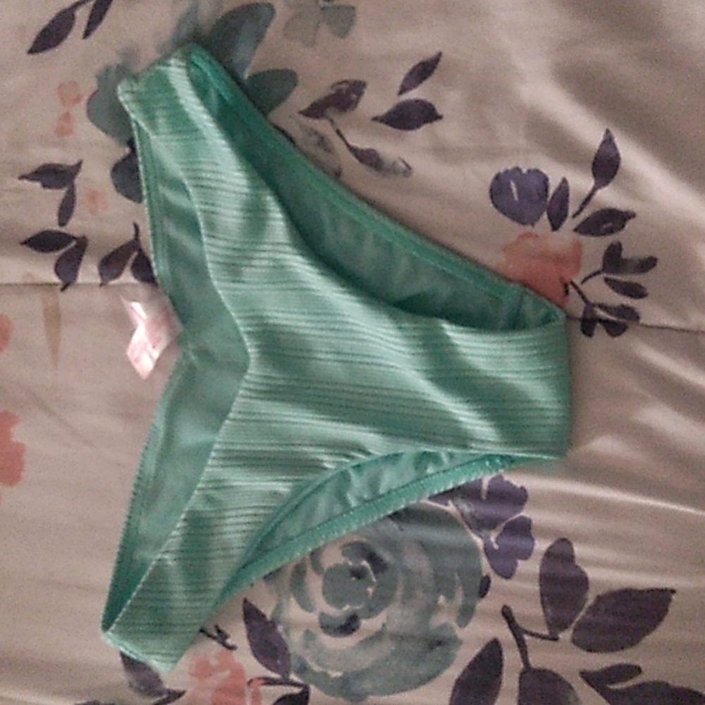 Swim suit